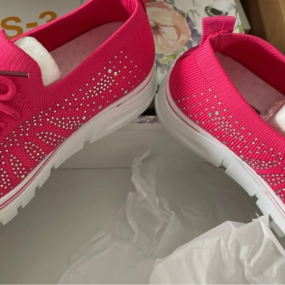 Pink Bedazzled Sneakers Girl's Size 5 - Picture 3 of 3